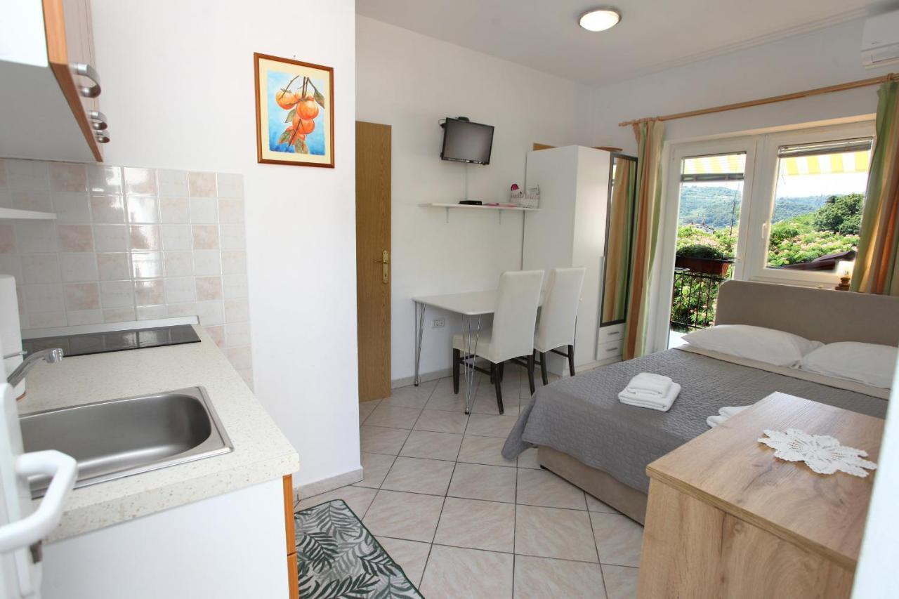 Bozena Studio Kneb Portoroz Bagian luar foto